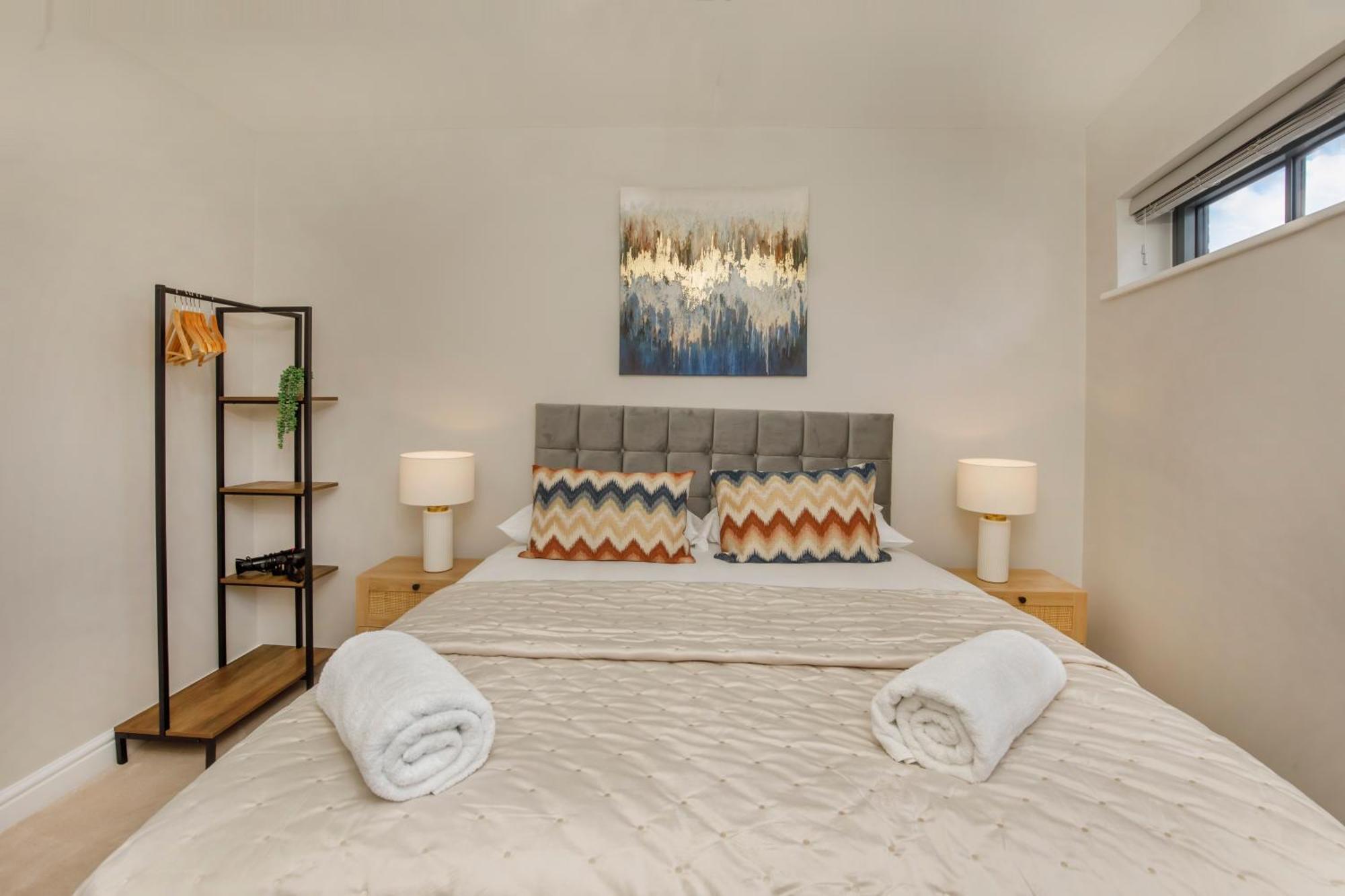 Crescent Court Modern And Luxurious Apartments ヨーク エクステリア 写真
